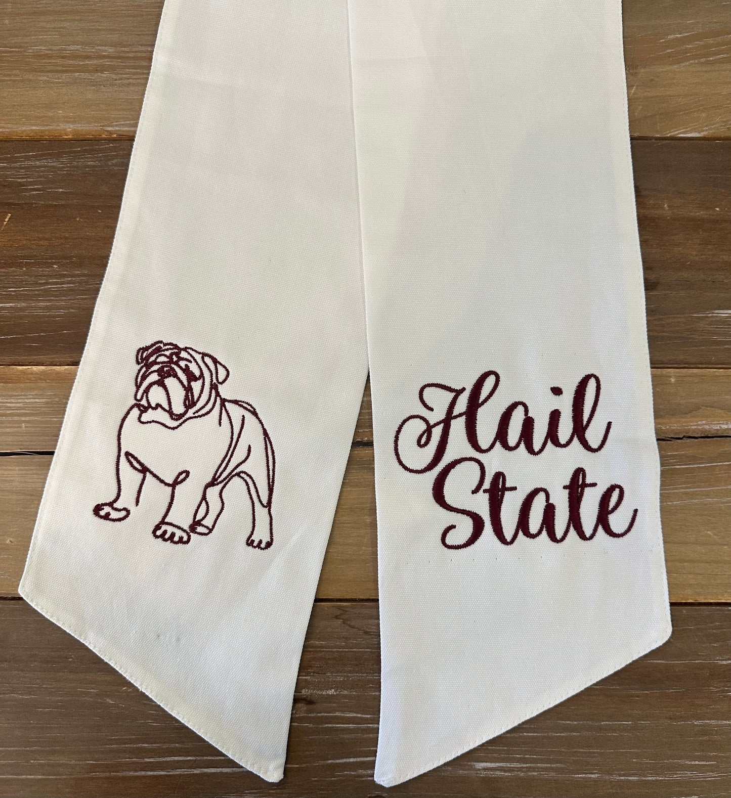 Bulldog Wreath Sash